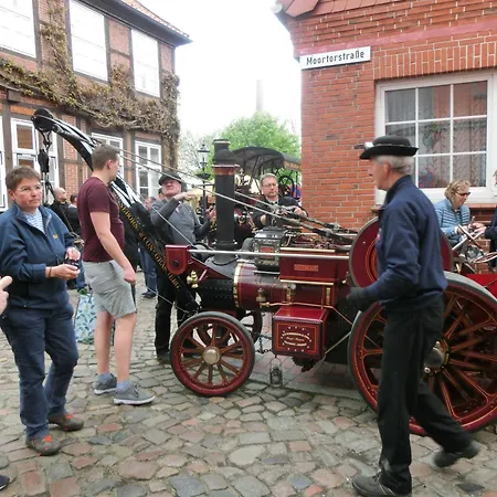 アパート Zentrum ブクステフーデ