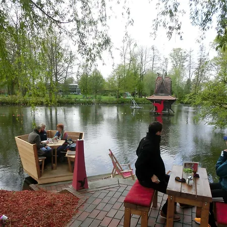 Zentrum ブクステフーデ