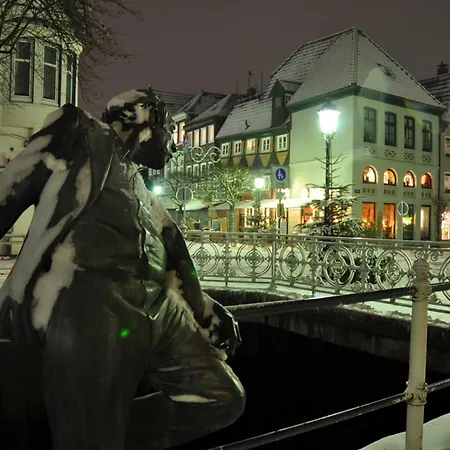 Zentrum アパート *